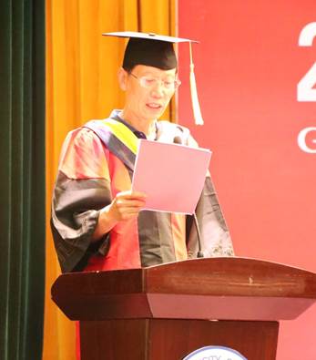 说明: C:\Users\Administrator\Desktop\毕业典礼员工拍\毕业典礼\IMG_9213.JPG